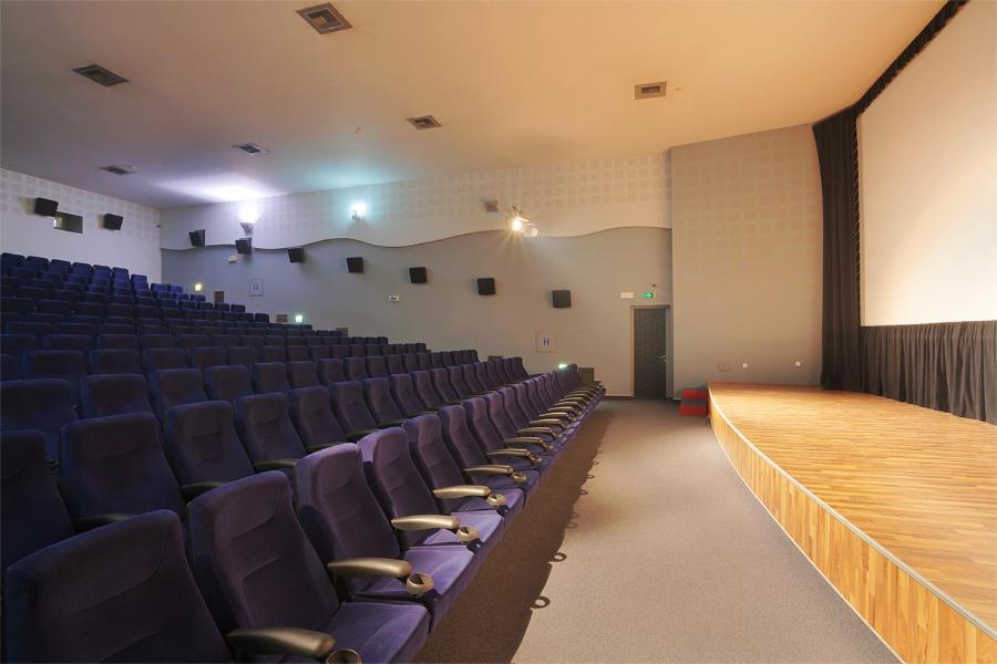 Hotel Turist Kraljevo Perniagaan gambar