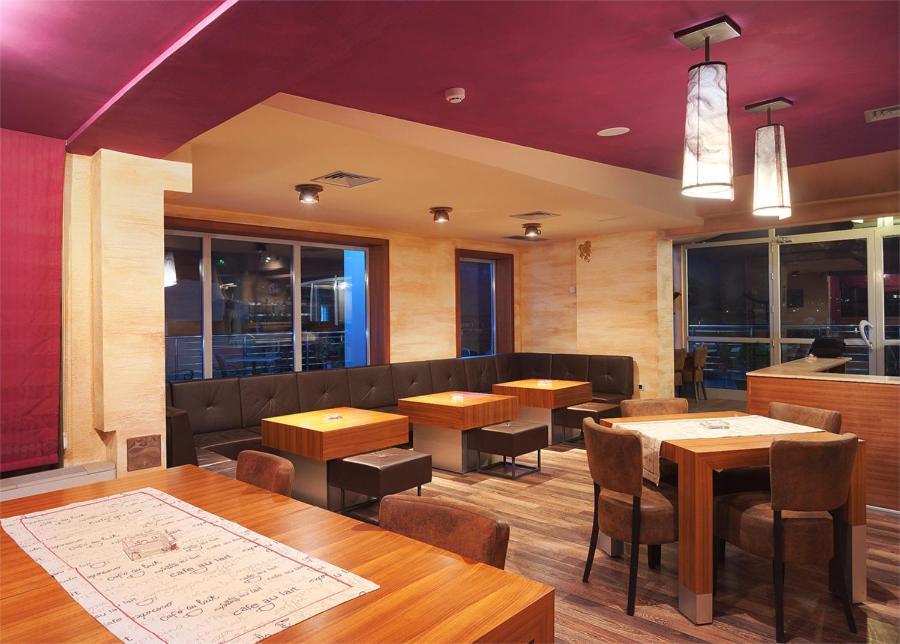 Hotel Turist Kraljevo Restoran gambar